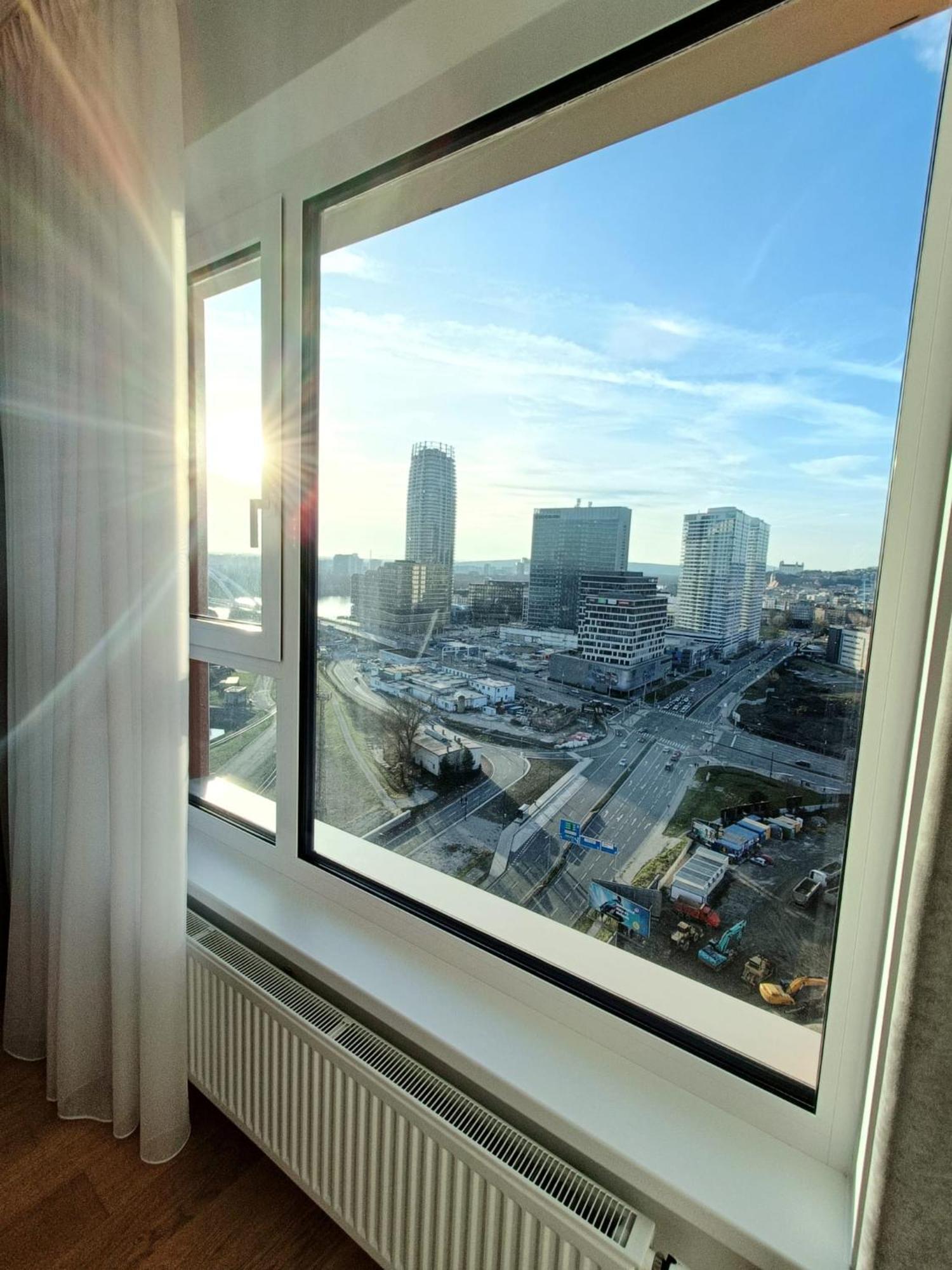 Sag 20Th Floor Klingerka Residence Castle View Free Parking Free Wifi Bratislava Exterior photo